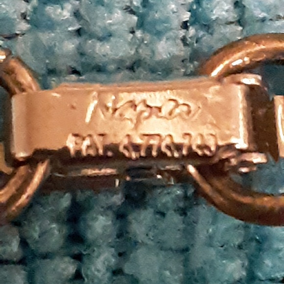 NAPIER Famous Statement Bracelet - Picture 3 of 5